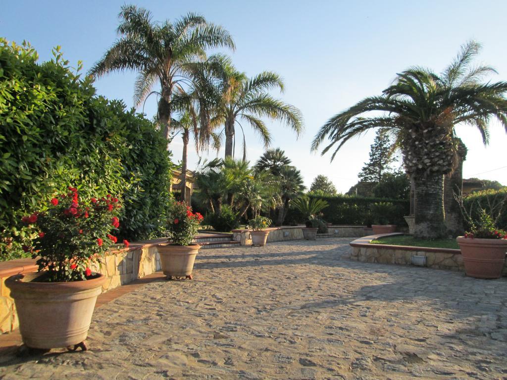 巴蒂帕利亚Complesso Turistico Ricettivo L'Oasi Del Golfo Di Salerno公寓 外观 照片
